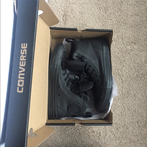 Converse Shoes - Picture 1 of 4